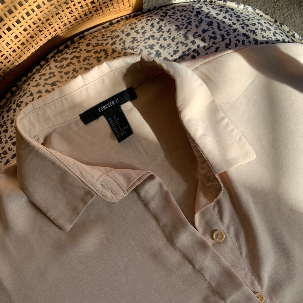 LAST CHANCE - flowy button up